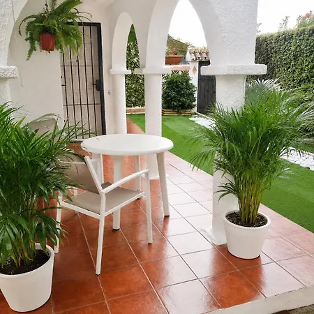 Holiday home Casita Con Porche Y Jardin A 30 M De La Playa *